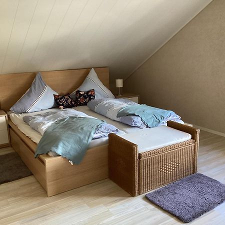 Ferienwohnung Kessler Waldsolms Extérieur photo